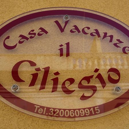 Casa Vacanza Il Ciliegio Noto Exteriör bild