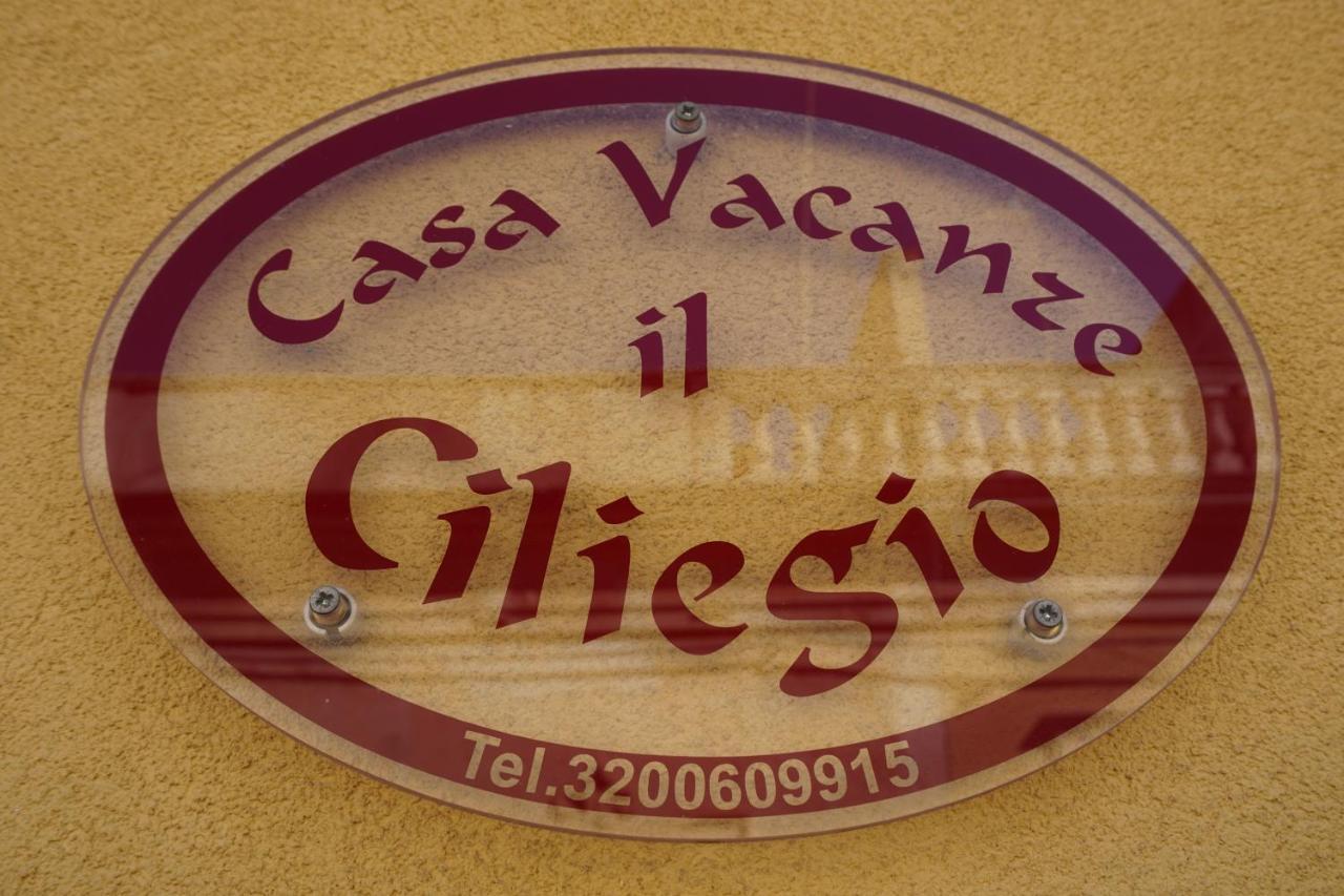 Casa Vacanza Il Ciliegio Noto Exteriör bild