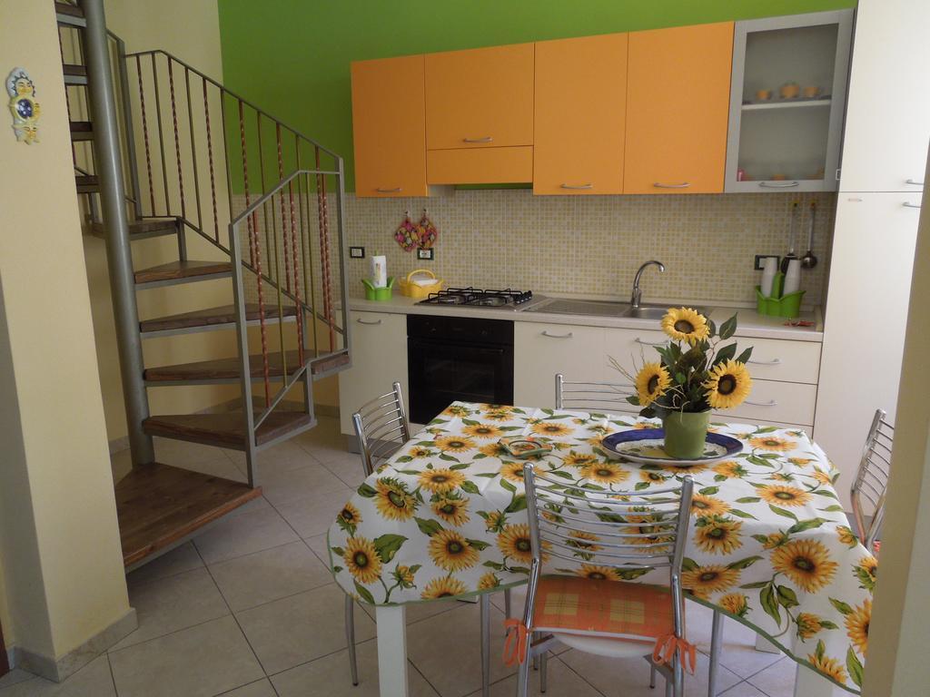 Casa Vacanza Il Ciliegio Noto Exteriör bild